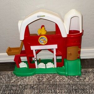 Vintage Fisher-Price Little People Animal Fun Sounds Farm Barn Toy (Works)